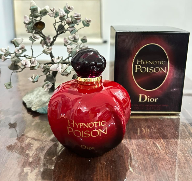 Perfum poison online