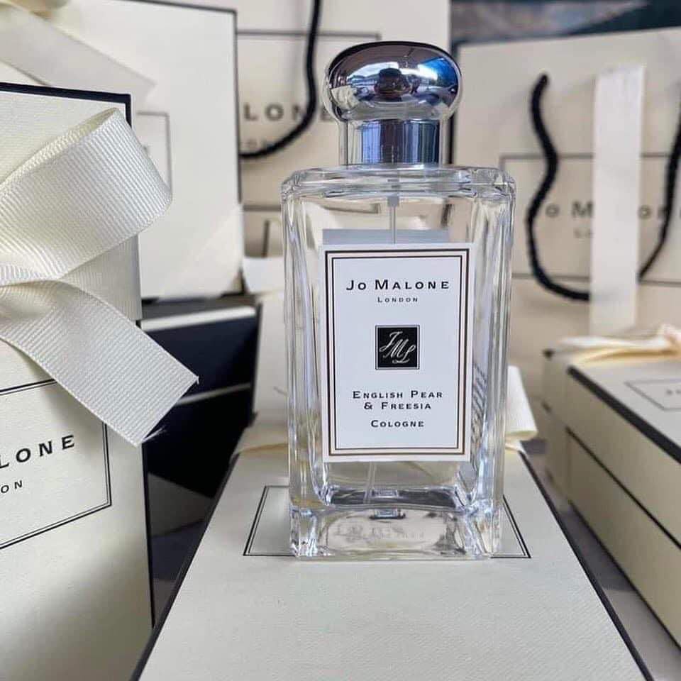 Jo Malone English Pear and Freesia